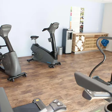 Confort Centre Les Minimes Hotel La Rochelle (Charente-Maritime)