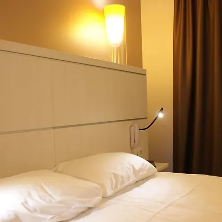 Confort Centre Les Minimes Hotel